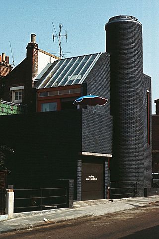 03-Ken place-exterior