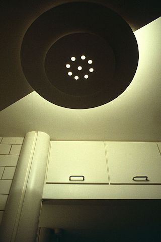 08-14 Murray Mews, Bathrom detail